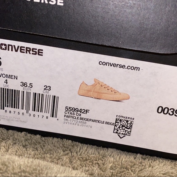 Converse - Picture 3 of 4